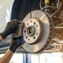 Outils et équipements spécifiques Tesla